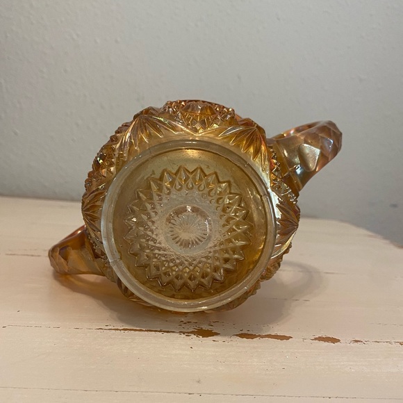 Imperial Glass Carnival Marigold Star and File Open Spooner
Used - Picture 9 of 10